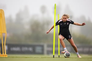 Claire Emslie Pregnant at Training