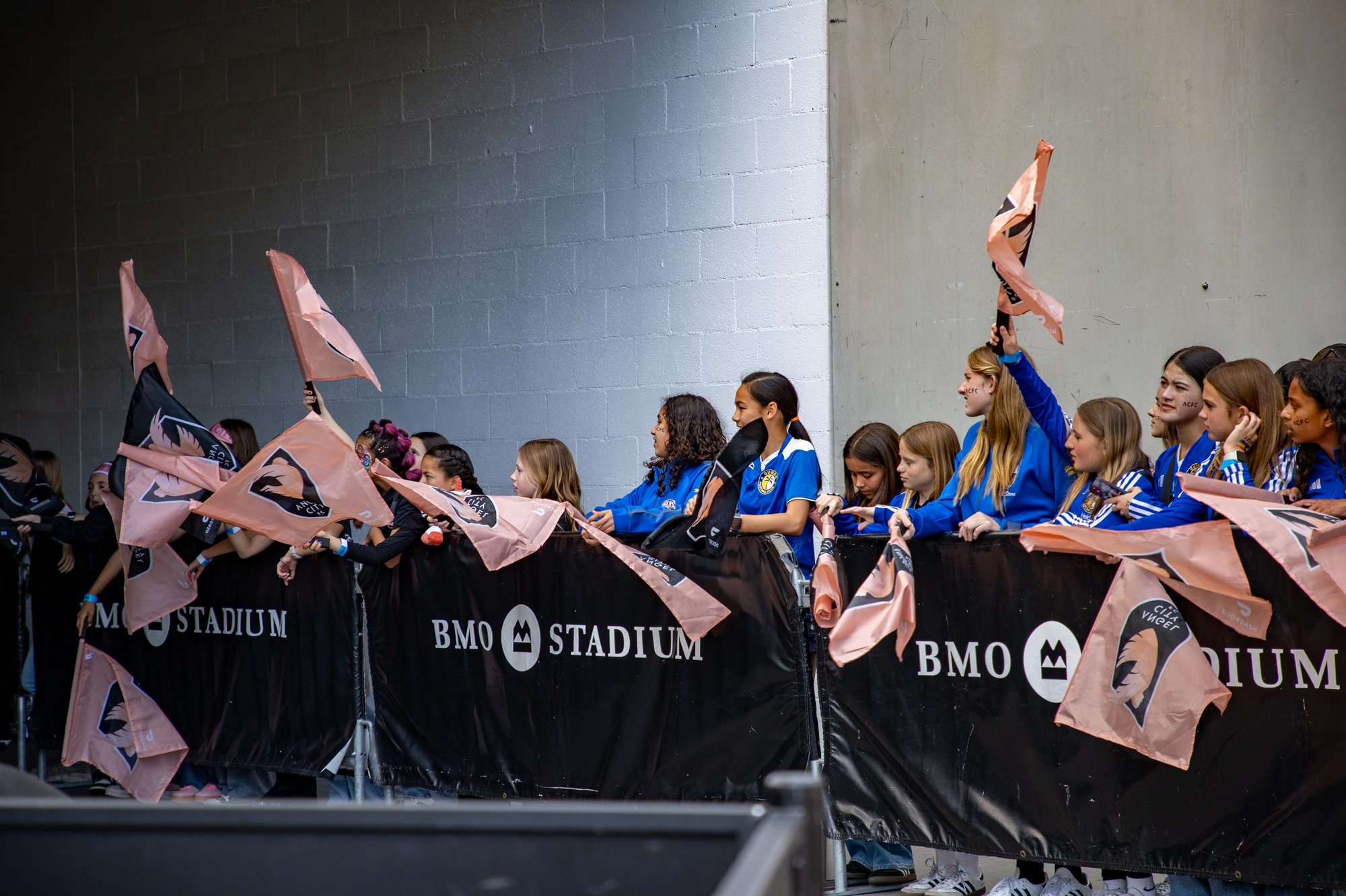 37826165_20250316_MD_vsSDW_AY_182