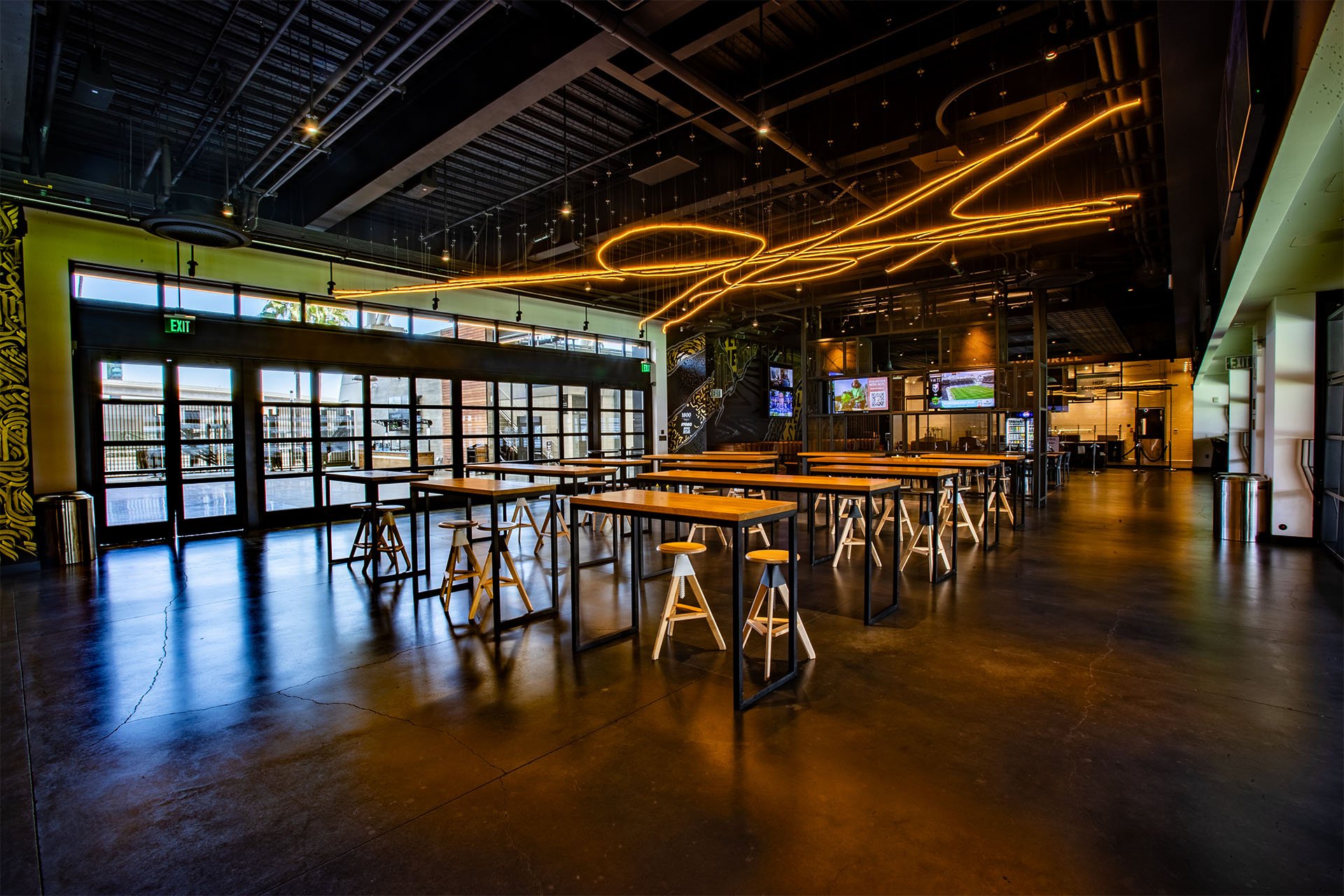 Figueroa_0002_20240818_BMOStadium_SUITES_0092-HDR