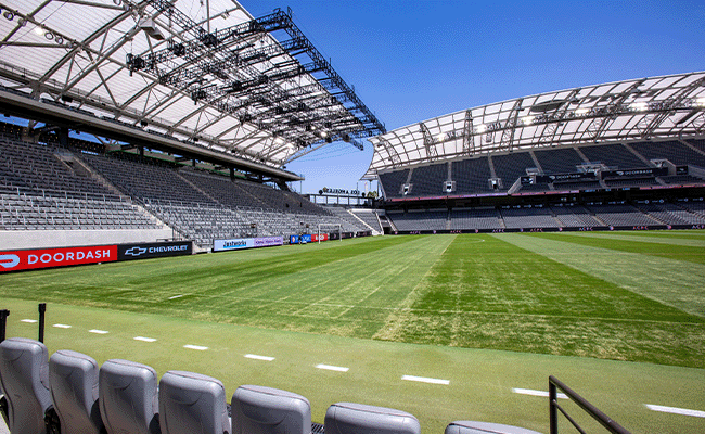 Premium_Field Suite Field View_20240818_BMOStadium_650x400