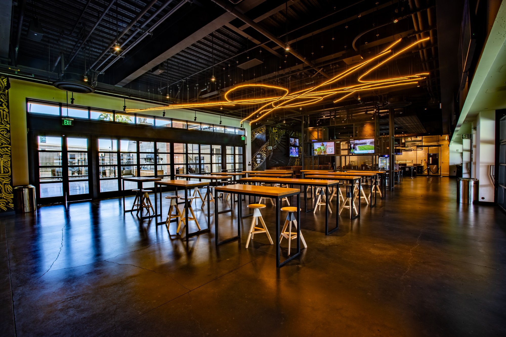 Premium_Figueroa Club Food Bev_20240818_BMOStadium