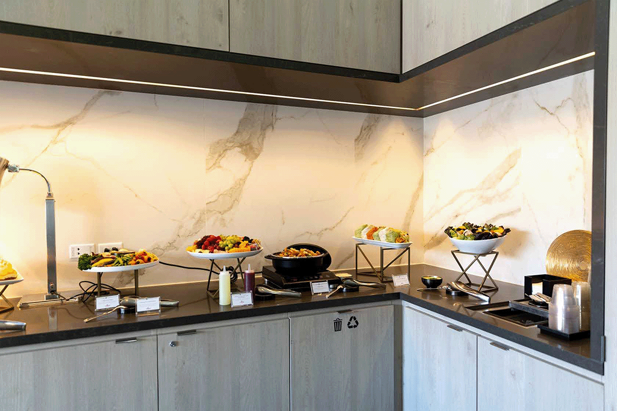 Premium_Founders Suite Food1
