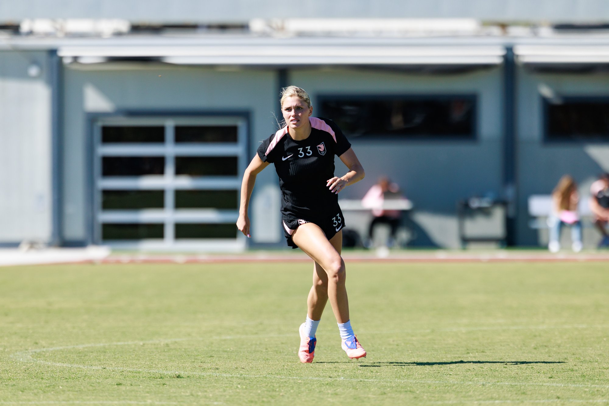 Riley Tiernan_20251017_Training_WN_1841