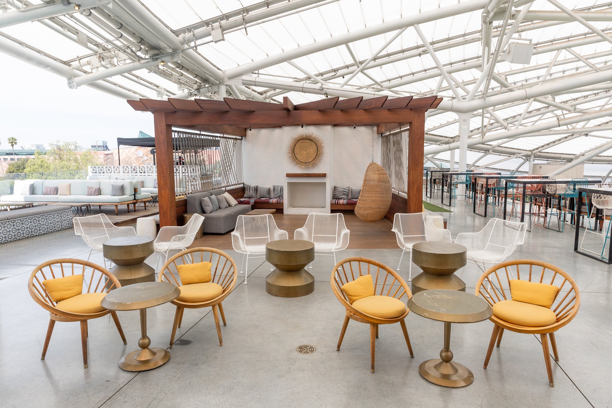 Sunset Deck Loge_Premium_Front space