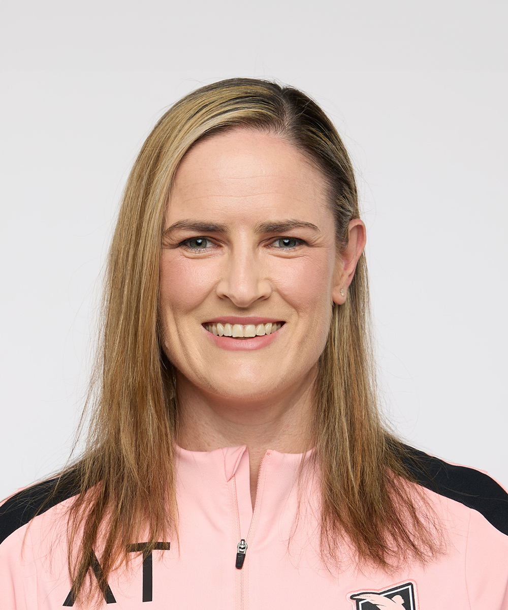 Web-Technical-Staff_0007_33536764_20250208_MD25_OnWhite_AislingToolan_0002